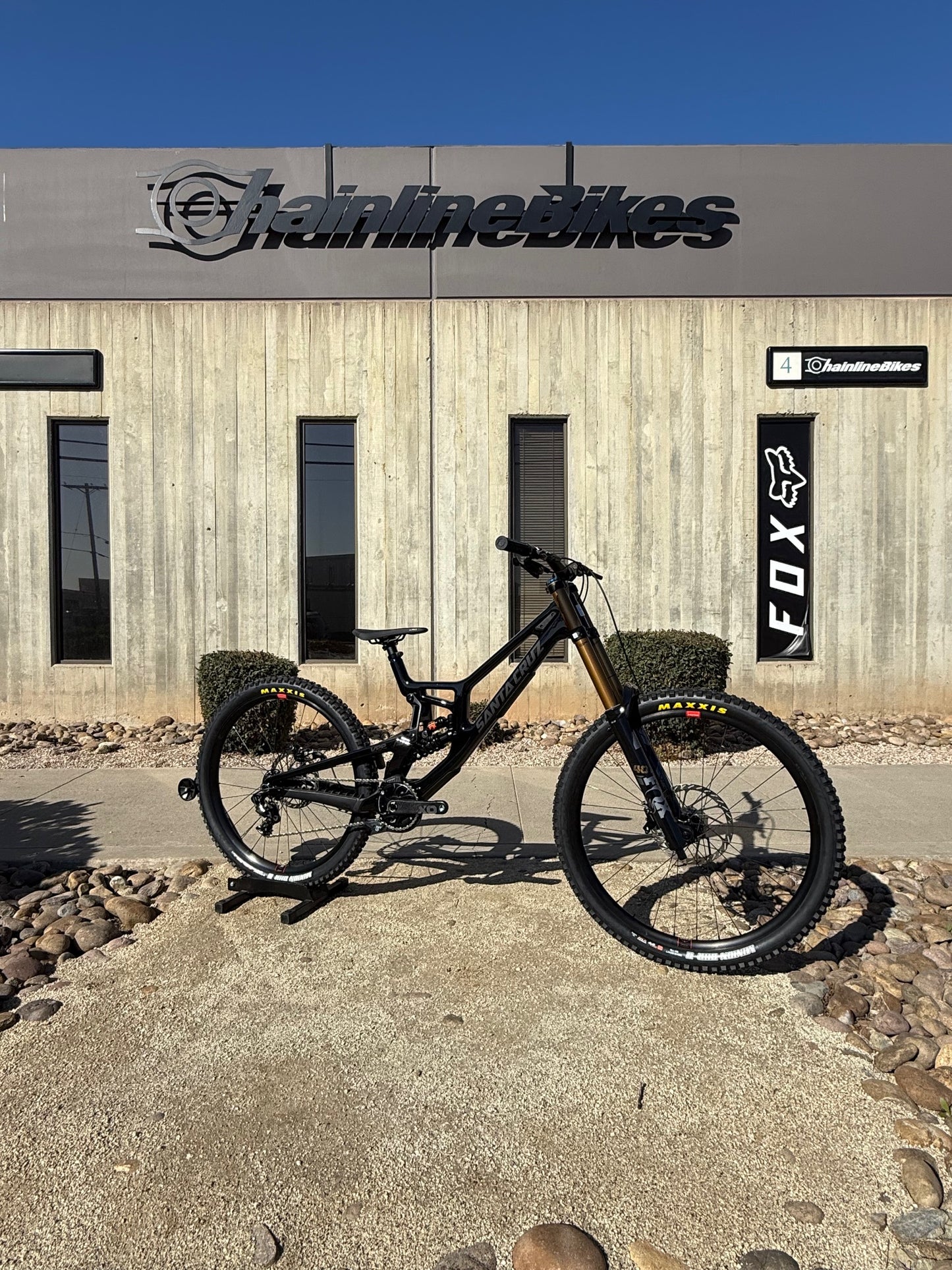 Santa Cruz V10 XO1